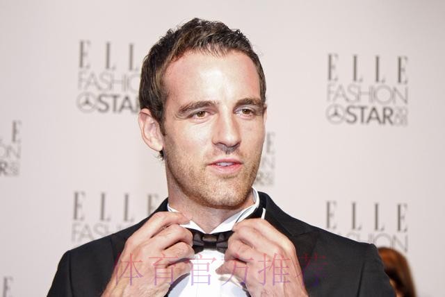 西媒：梅策尔德承认持有传播儿童色情照片