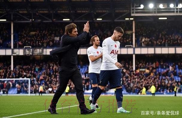 安帅考虑巴尔*首发右路位置 以提升进攻效率